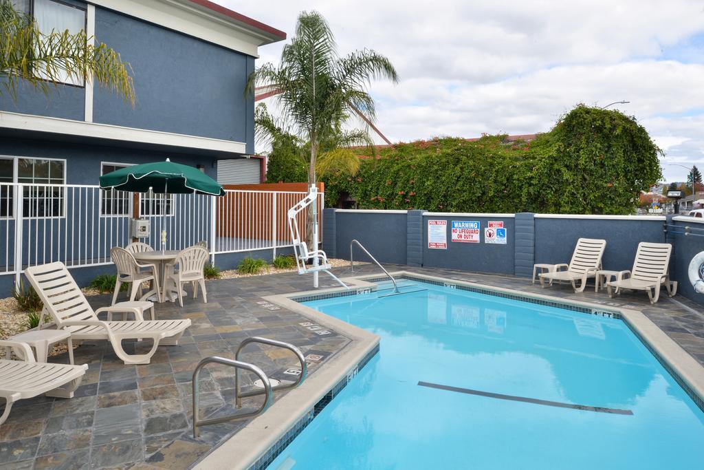 Comfort Inn Castro Valley Extérieur photo